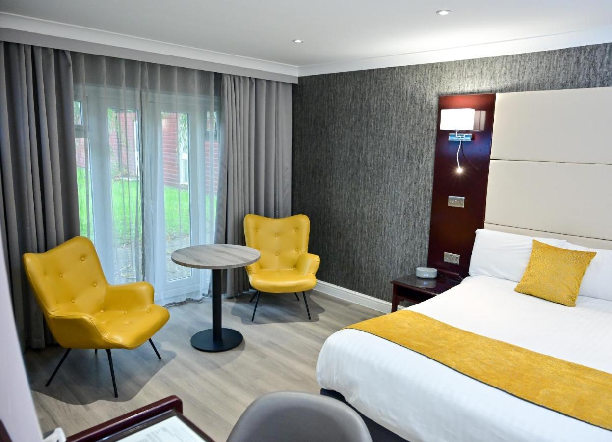 Best Western Premier Heronston Hotel & Spa Bridgend  Exteriör bild