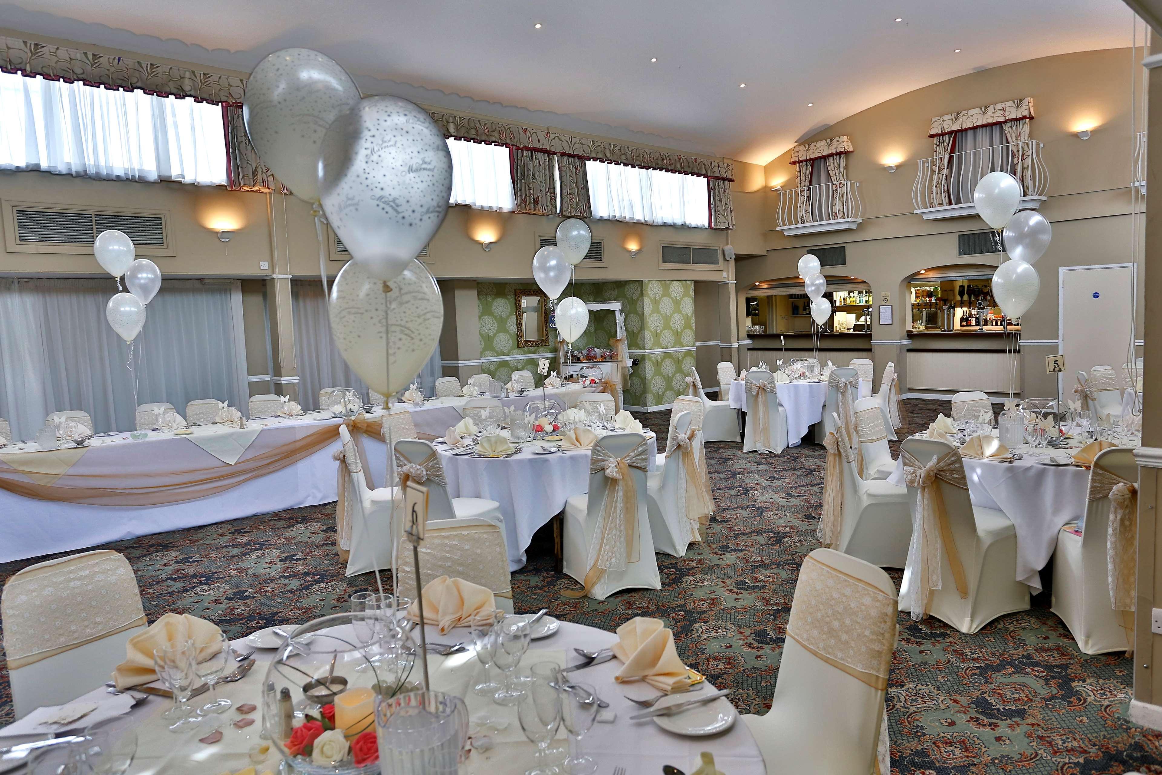 Best Western Premier Heronston Hotel & Spa Bridgend  Exteriör bild