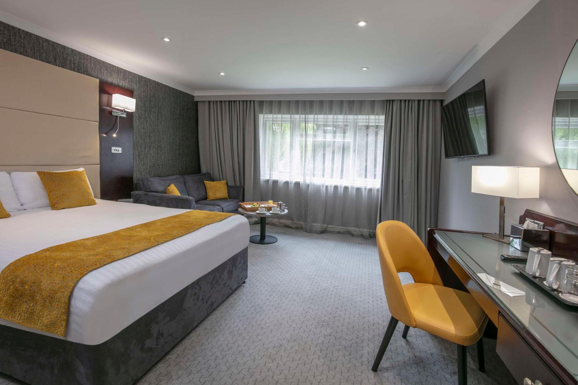 Best Western Premier Heronston Hotel & Spa Bridgend  Exteriör bild