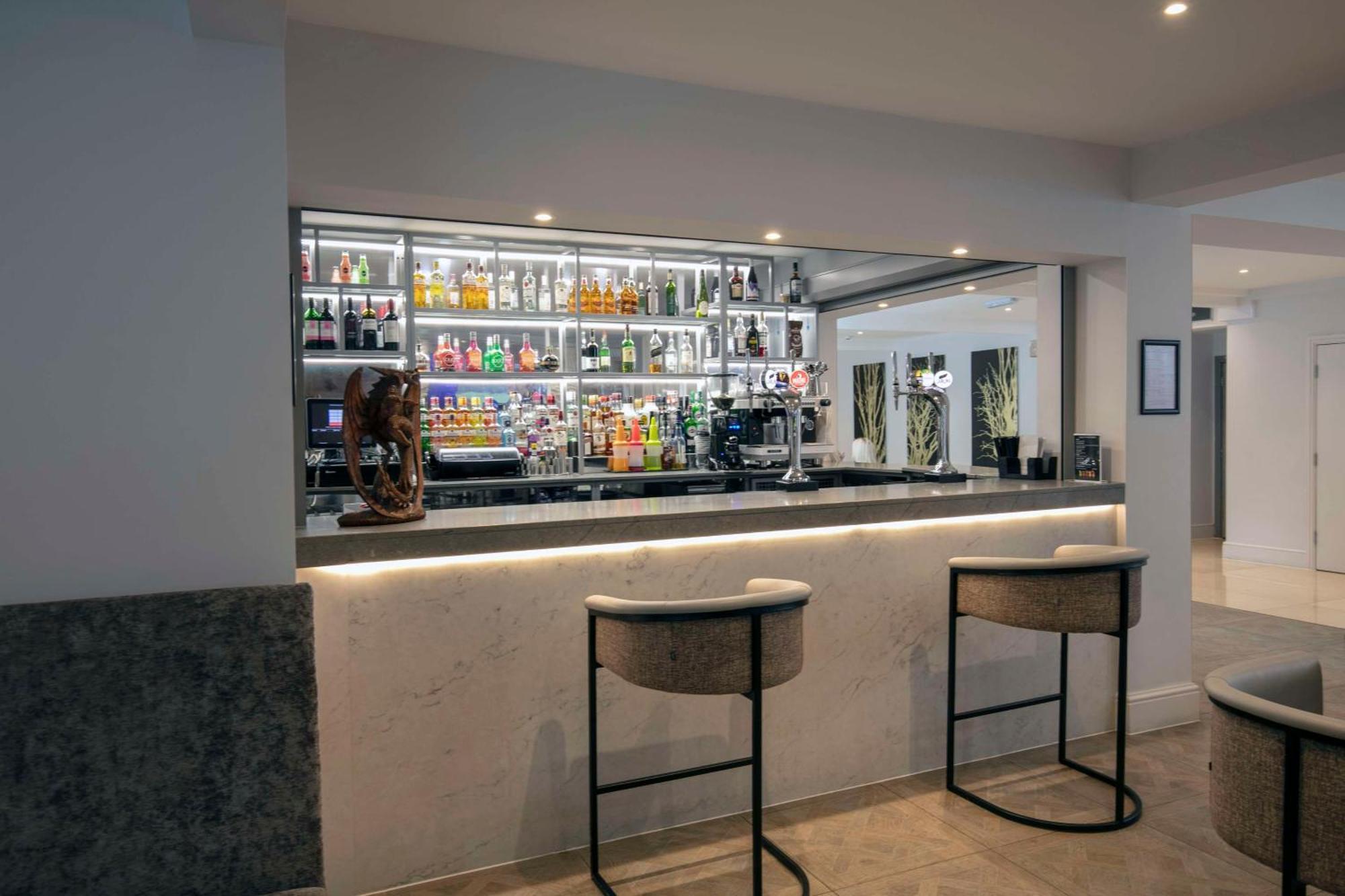 Best Western Premier Heronston Hotel & Spa Bridgend  Exteriör bild
