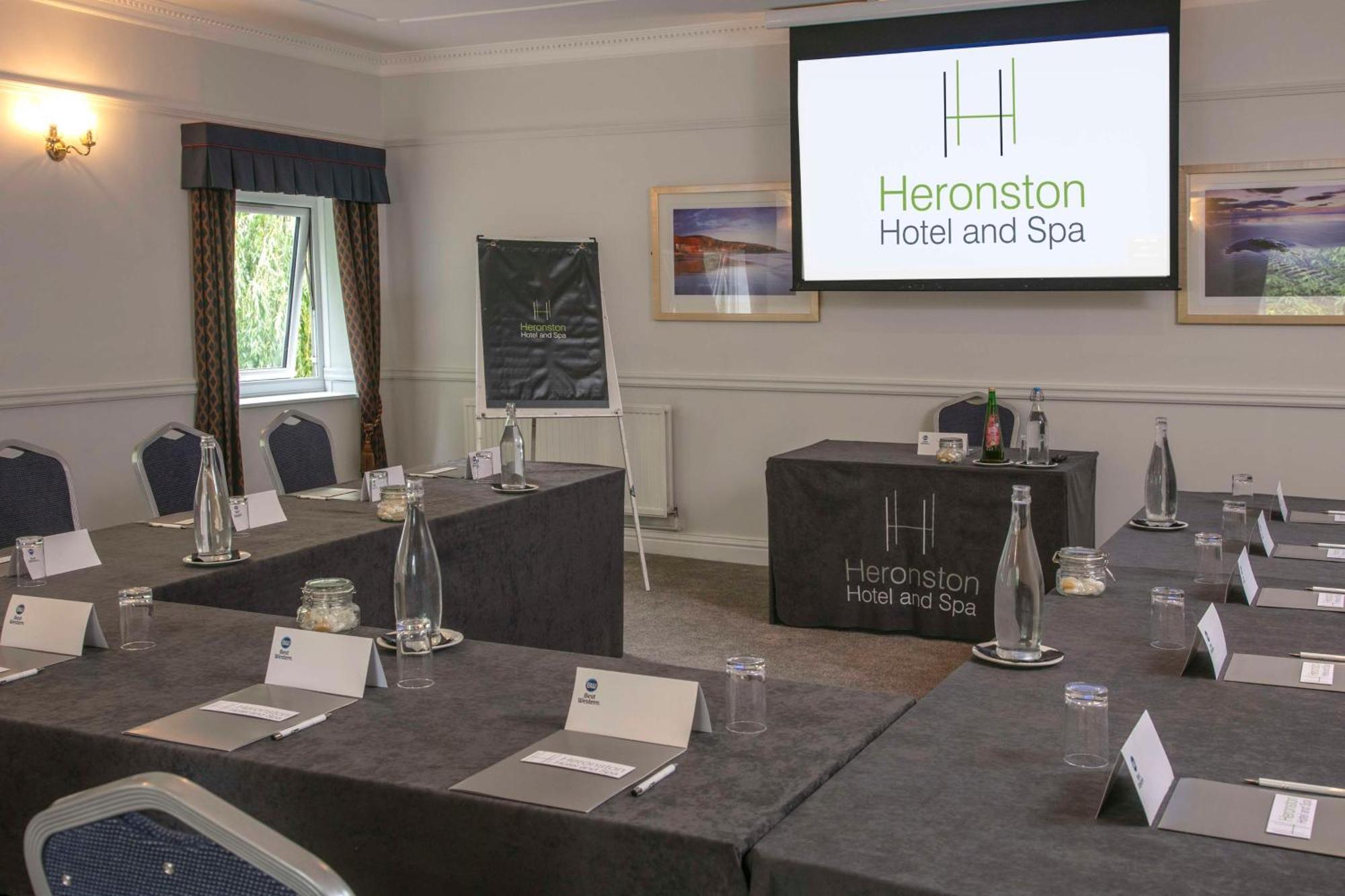 Best Western Premier Heronston Hotel & Spa Bridgend  Exteriör bild