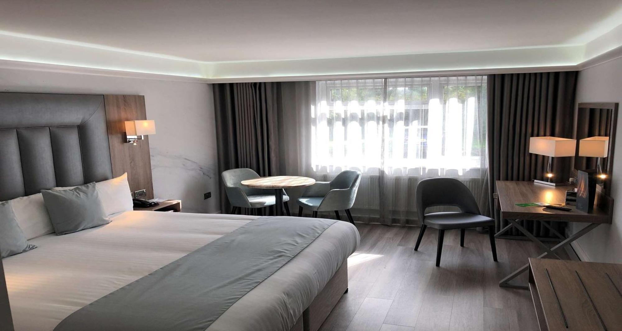 Best Western Premier Heronston Hotel & Spa Bridgend  Exteriör bild