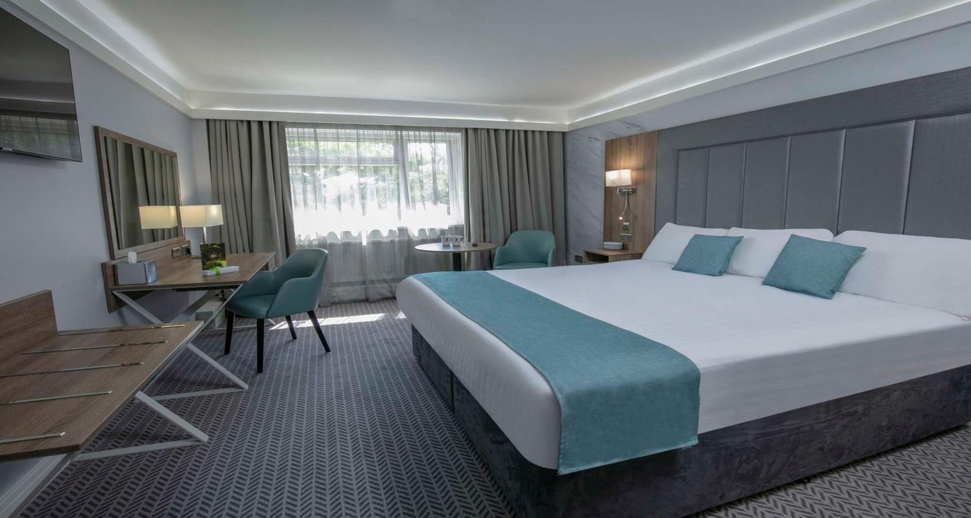 Best Western Premier Heronston Hotel & Spa Bridgend  Exteriör bild